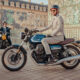 un motard en ville